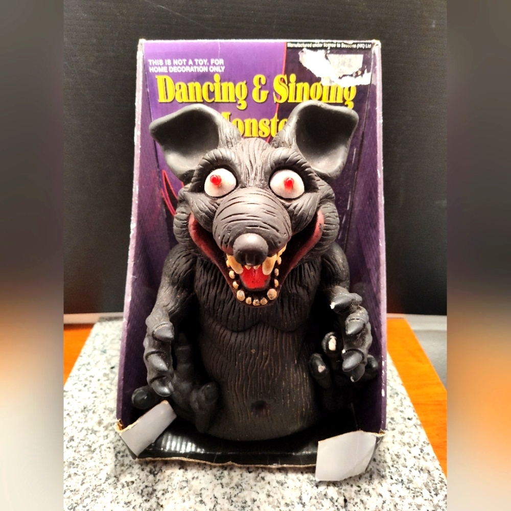 Rubber Vampire Rat Vintage Halloween Decoration. Dancing & Singing Monster.